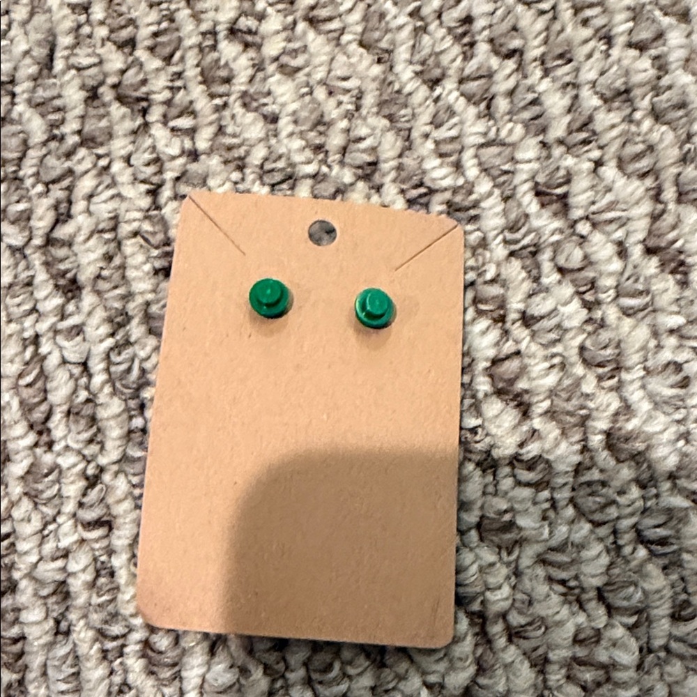 🧸5 for $15🧸Lego recycled dark green earrings